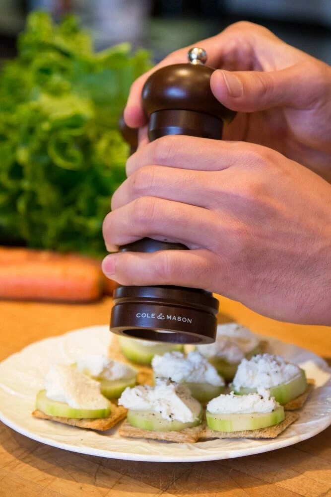 Cole & Mason Forest Capstan, Pfeffermühle, Ungefüllt, 16,5 Cm – Bild 3