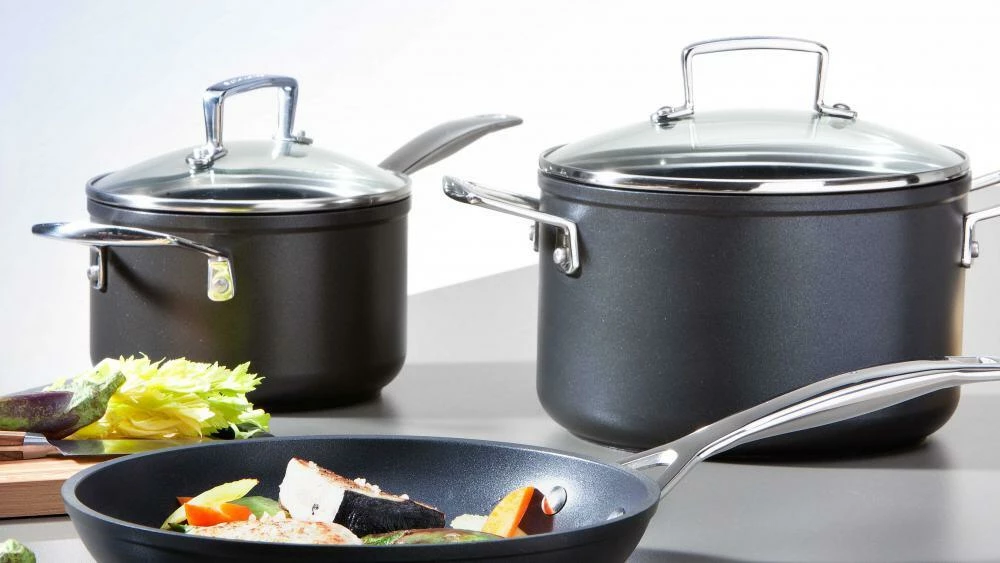 Le Creuset Aluminium-Antihaft-Pfanne Flach – Bild 5